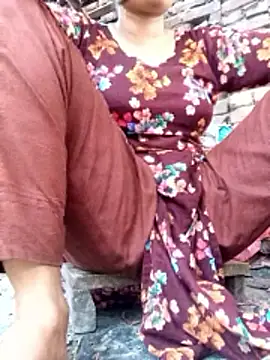 BreezySexyGirl69 online show from 04/20/26, 05:54