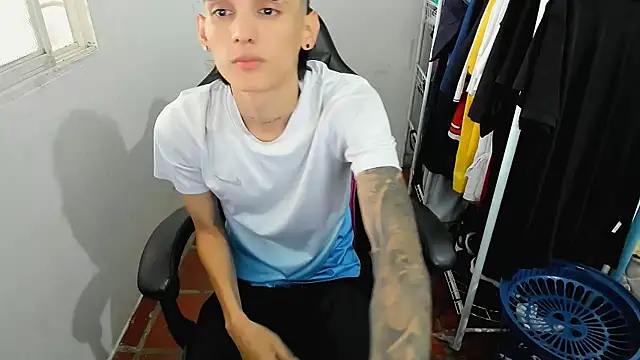 BOY-767 online show from 04/01/26, 07:33