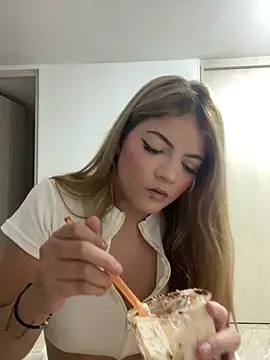 meggan    online show from 02/26/26, 07:40