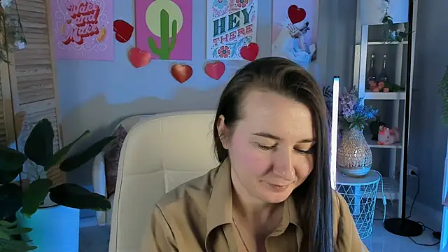 Golden Dragon online show from 04/12/26, 08:41