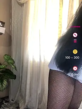 Zoe Robbins online show from 04/30/26, 06:20