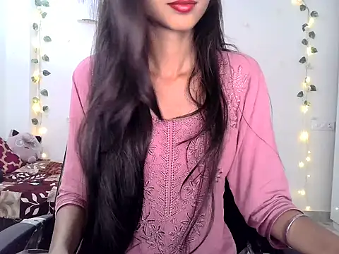 Snapshot of SIKSHA_SINGH chatting on 06/09/26, 07:14 SIKSHA SINGH online show from 06/09/26, 07:14