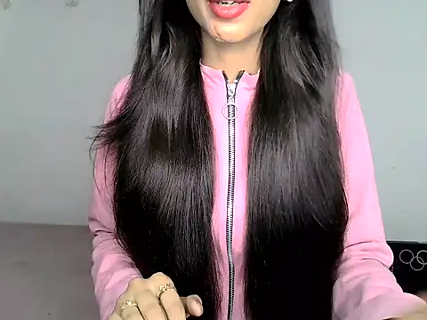 Snapshot of SIKSHA_SINGH chatting on 07/10/26, 08:22 SIKSHA SINGH online show from 07/10/26, 08:22