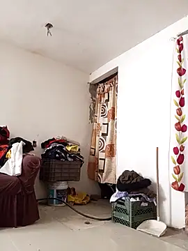 JoniXxX  online show from 04/06/26, 07:26