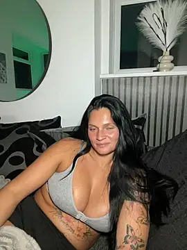 Destinylovex online show from 04/12/26, 08:25