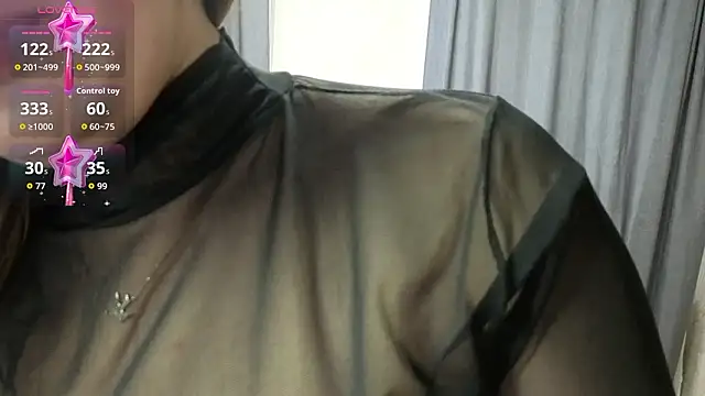 LinaTrixxi online show from 03/02/26, 04:03