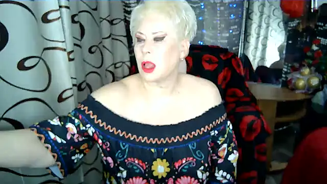 Snapshot of SWEET--Nika chatting on 03/09/26, 07:56 SWEET--Nika online show from 03/09/26, 07:56