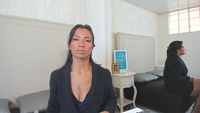 FernandaAvilax online show from 04/19/26, 06:32