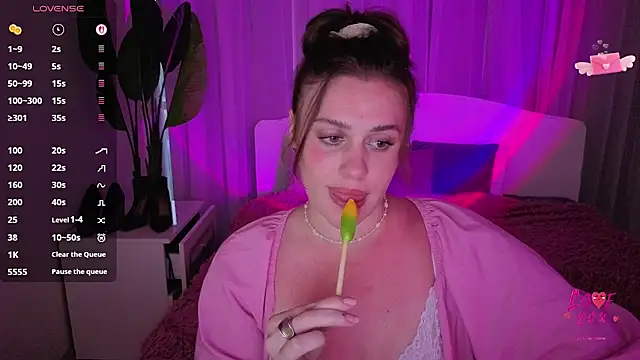 Milana Monroe online show from 06/21/26, 06:10