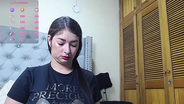 skarlett  36 online show from 05/14/26, 12:34