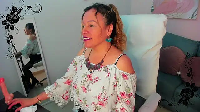 Ivonne 4 online show from 03/02/26, 12:23