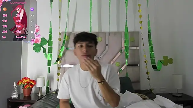 Angel Lux online show from 03/02/26, 07:10