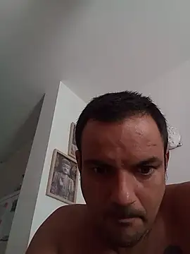 Snapshot of morenitoymorena chatting on 07/17/26, 01:18 morenitoymorena online show from 07/17/26, 01:18