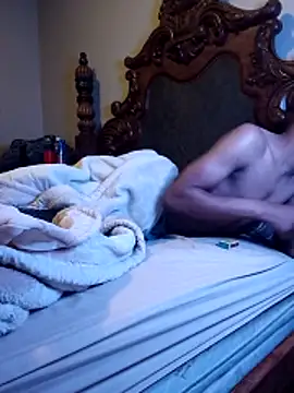 felineAphrodite online show from 04/28/26, 11:32