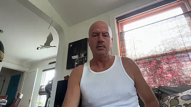 Guy  Grey online show from 06/02/26, 01:35