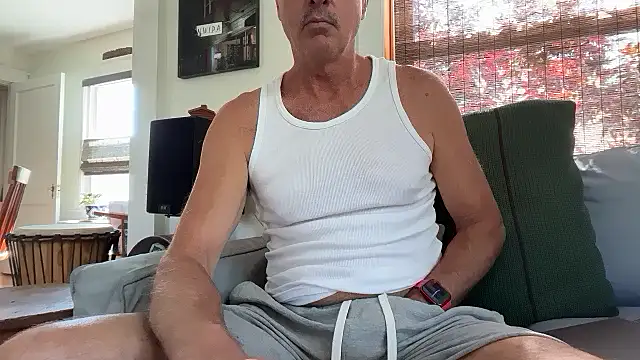 Guy  Grey online show from 07/08/26, 01:15