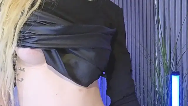 KarmaArms online show from 04/07/26, 12:00