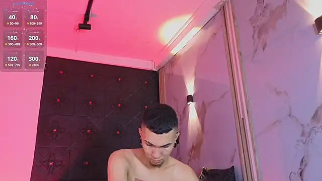 Logan and Reachel online show from 04/08/26, 11:21