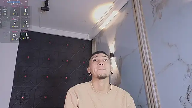 Logan and Reachel online show from 04/10/26, 07:18