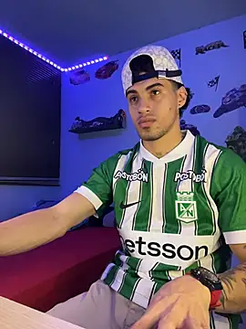 Snapshot of TOMAS_CONOR chatting on 02/22/26, 01:40 TOMAS CONOR online show from 02/22/26, 01:40