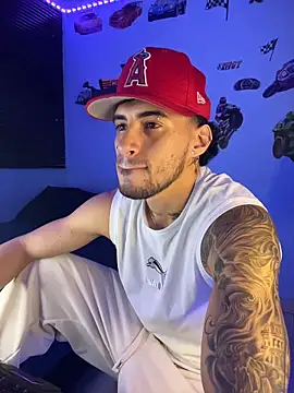 Snapshot of TOMAS_CONOR chatting on 03/13/26, 12:28 TOMAS CONOR online show from 03/13/26, 12:28