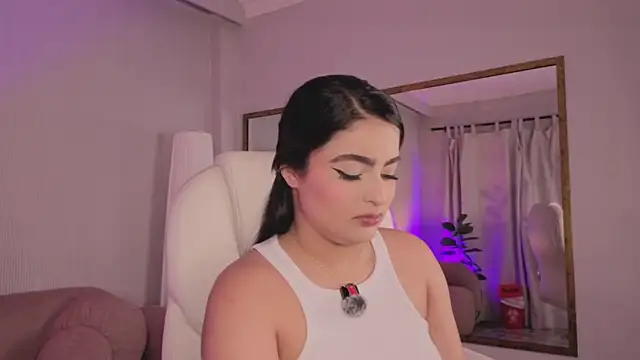 Stephany Harlot online show from 03/11/26, 10:16