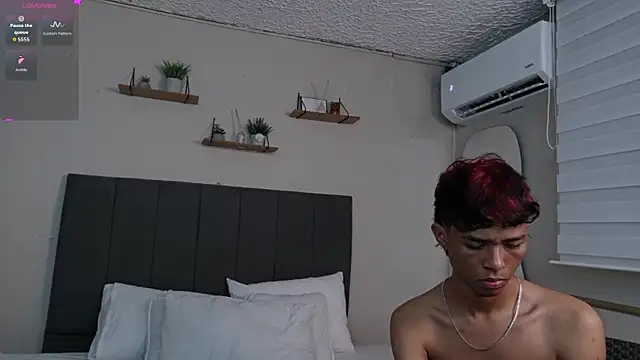 Little Twink19x online show from 02/21/26, 06:53