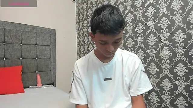 Little Twink19x online show from 03/13/26, 07:09