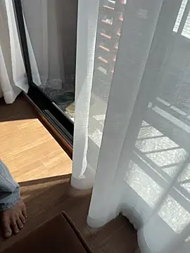 zhuendong000001 online show from 06/28/26, 07:14