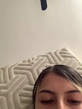 Candy Lennon online show from 03/05/26, 03:41