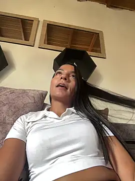 yesica2507 online show from 03/03/26, 06:03