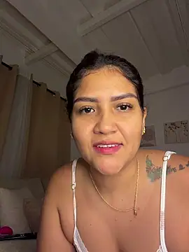 EmiliaVincenzo online show from 03/20/26, 10:20