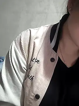 MayEva ly online show from 02/23/26, 01:47