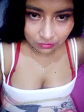 Snapshot of Crazy_grone chatting on 04/29/26, 02:04 Crazy grone online show from 04/29/26, 02:04