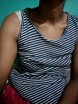 Nimisha-Basu online show from 04/22/26, 04:37