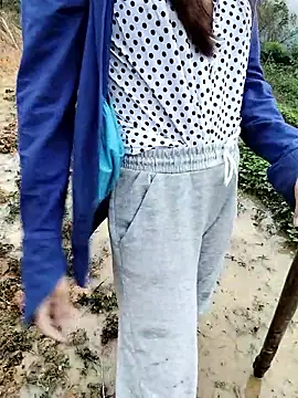 ngocbao11 online show from 03/05/26, 12:39