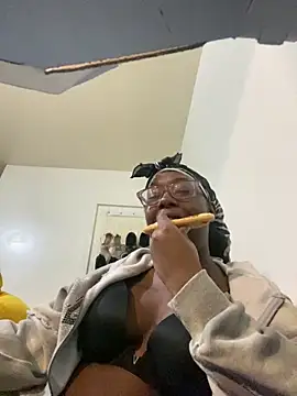 Sinfulwaterfalls online show from 04/03/26, 12:30