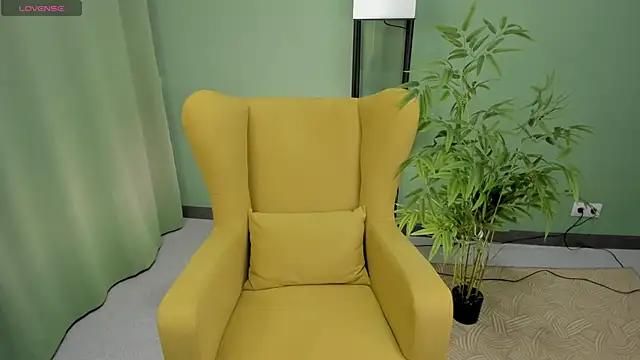 Snapshot of taticamomile chatting on 03/05/26, 04:08 taticamomile online show from 03/05/26, 04:08