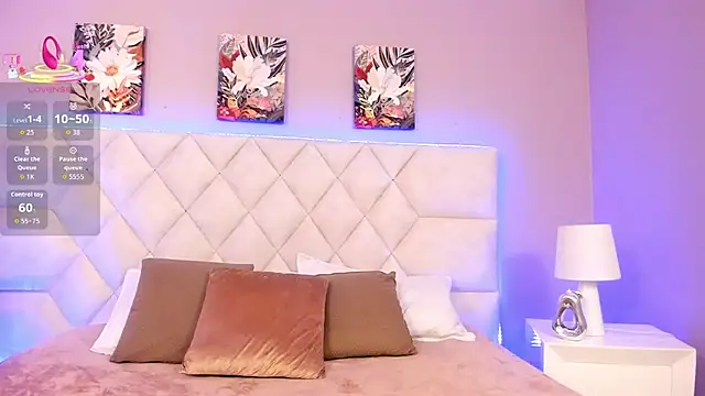 Bianca Monroe  online show from 05/01/26, 07:18