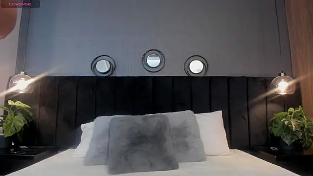 Snapshot of Bianca_Monroe_ chatting on 06/21/26, 12:19 Bianca Monroe online show from 06/21/26, 12:19