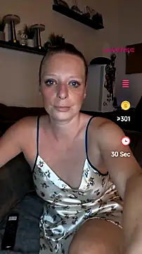 Snapshot of ZaramourXMrX chatting on 07/07/26, 07:51 ZaramourXMrX online show from 07/07/26, 07:51