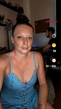 Snapshot of ZaramourXMrX chatting on 07/16/26, 06:58 ZaramourXMrX online show from 07/16/26, 06:58