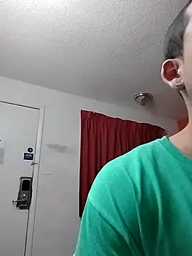 momo0208 online show from 03/11/26, 04:07