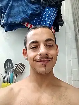 momo0208 online show from 04/28/26, 06:24