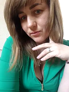 Snapshot of AdaGold612 chatting on 03/15/26, 09:37 AdaGold612 online show from 03/15/26, 09:37