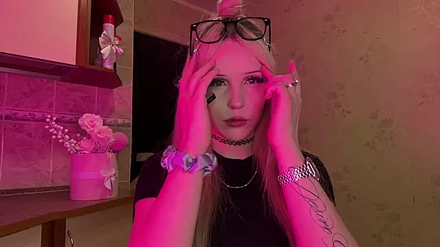 MysticKris online show from 03/24/26, 06:35