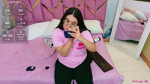 curvybuffgirllll online show from 07/19/26, 07:28