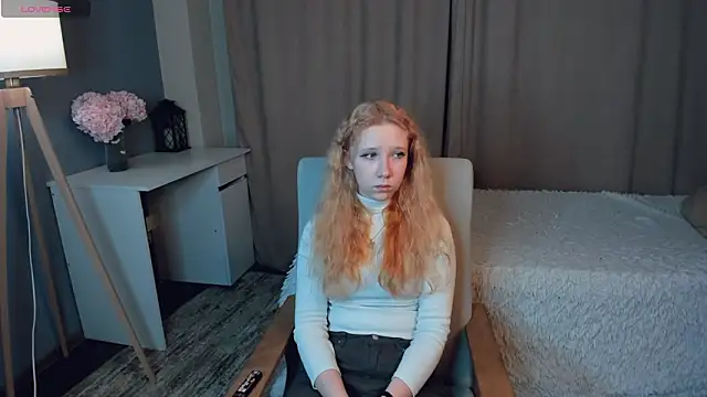 AmalElway online show from 03/04/26, 01:11