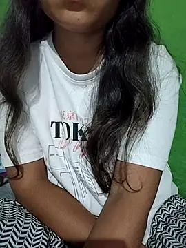 Nivya-Singh online show from 03/23/26, 03:05