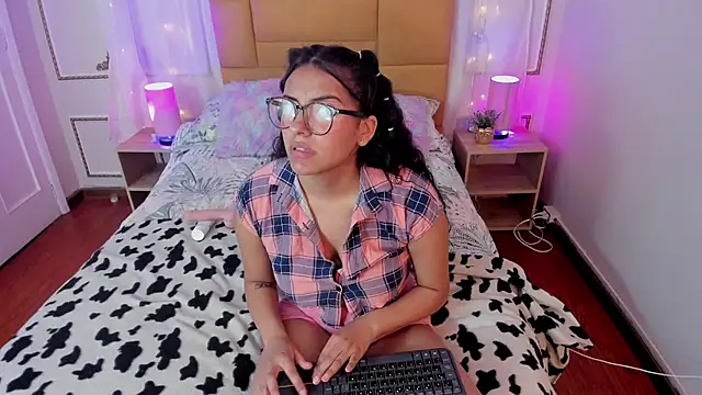 VioletaVix online show from 03/05/26, 03:24